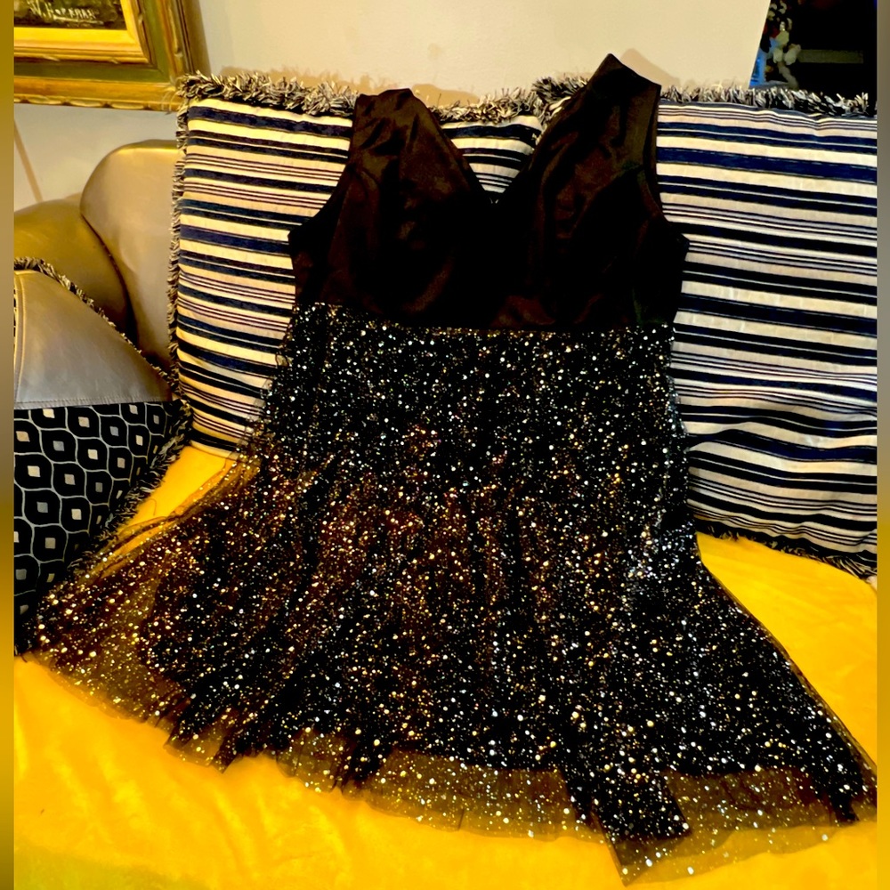 Black party Dress modern and so fashionable..plus size 14 New with tag